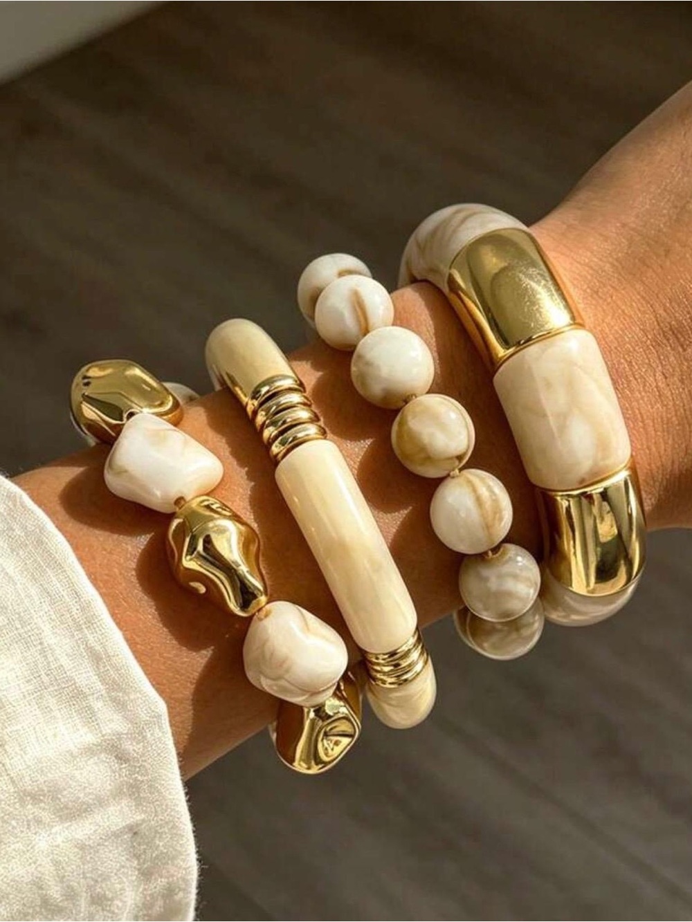 Cream and Gold Mixed Bracelet Set